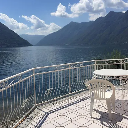 Apartment Wonderful On Lakeside Colonno